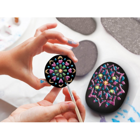 GRAFIX Malování na kamínky: Mandala Sparkling ~ 3