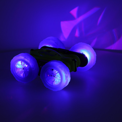 Revolt Flip Speeder RC auto na dálkové ovládání se svítícími koly ~ 2