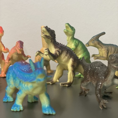Sada figurek Dinosauři 12 ks Kruzzel 23434 ~ 5