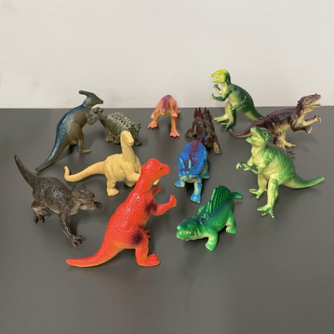 Sada figurek Dinosauři 12 ks Kruzzel 23434 ~ 7