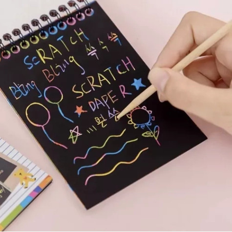 Vyškrabávací duhový notes se stylusem Kruzzel 22449 ~ 2
