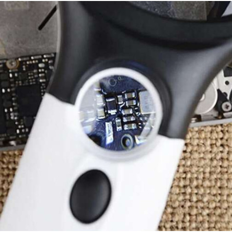 Lupa s LED podsvícením Izoxis 22670 ~ 6