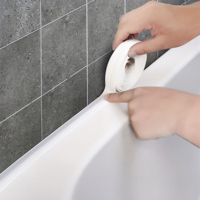 Voděodolná samolepicí těsnicí páska 3m - bílá