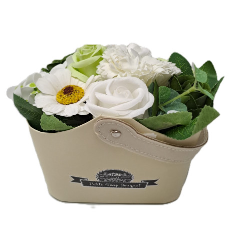 Mýdlová kytice v košíku malá zelená ~ 2