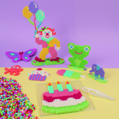 Playbox Zažehlovací korálky 12.000 ks Happy mix v plastovém kufříku ~ 3