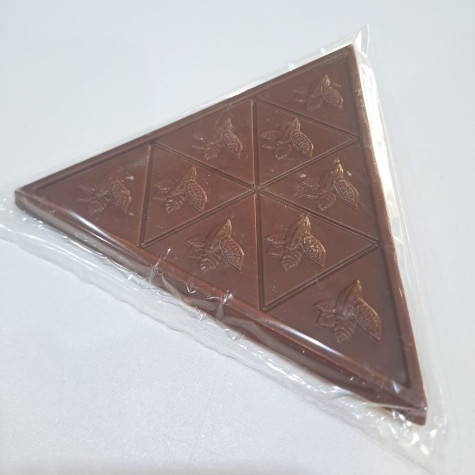 Čokoláda Pop Triangle s praskacím cukrem a minilentilkami 70g ~ 3