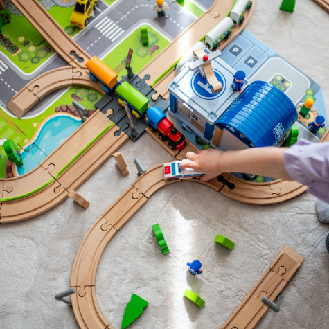 2Kids Toys Vláčkodráha Město a Vesnice 200 dílů ~ 7