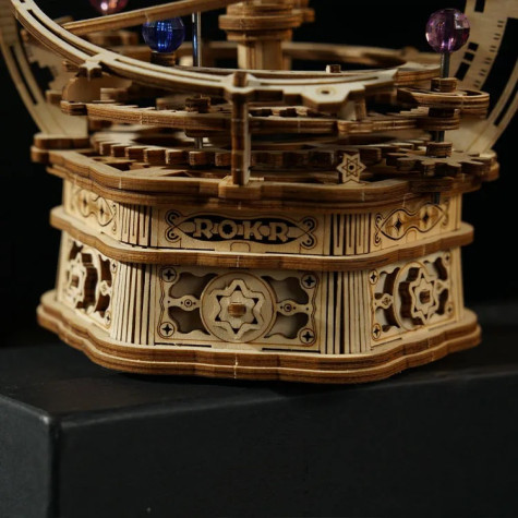 RoboTime 3D dřevěná skládačka hrací skříňky Historický orloj ~ 3
