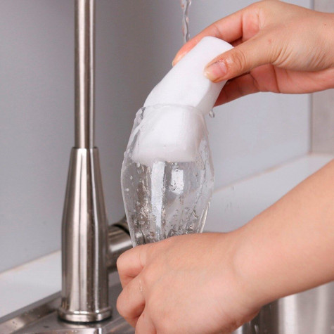 Čistící nano houbičky 10 ks - Odstraňovač nečistot na různé povrchy ~ 1