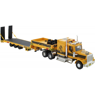 Stavebnice Monti System 46 Transport Trailer Western Star 1:48