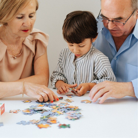 TREFL Puzzle Baby Shark s rodinou na dovolené 60 dílků ~ 4