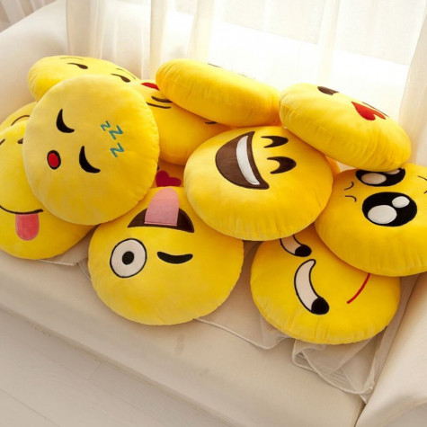 Emoji polštář - veselý ~ 5