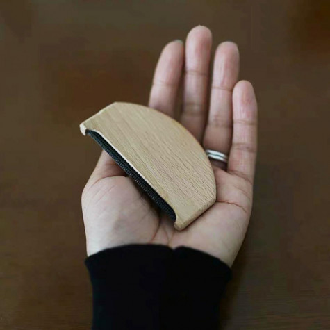 Dřevěný mini odžmolkovač ~ 3