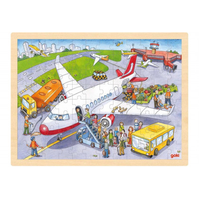 GOKI Dřevěné puzzle Na letišti 96 dílků