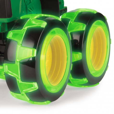 John Deere Kids Monster Treads traktor svítící kola 23 cm ~ 4
